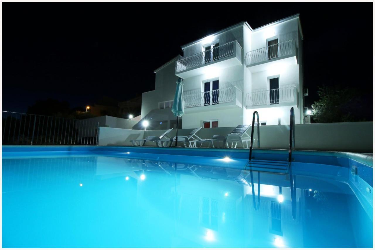 Apartments Huljev Primosten Exterior photo